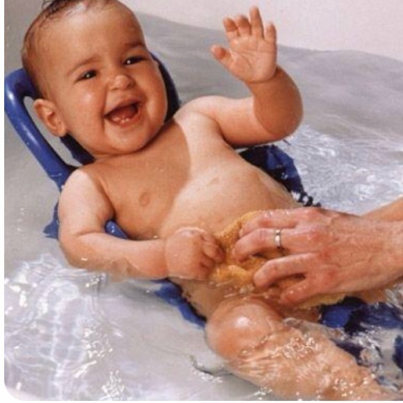 Baby Bath Seat from France - Picture 2 of 2